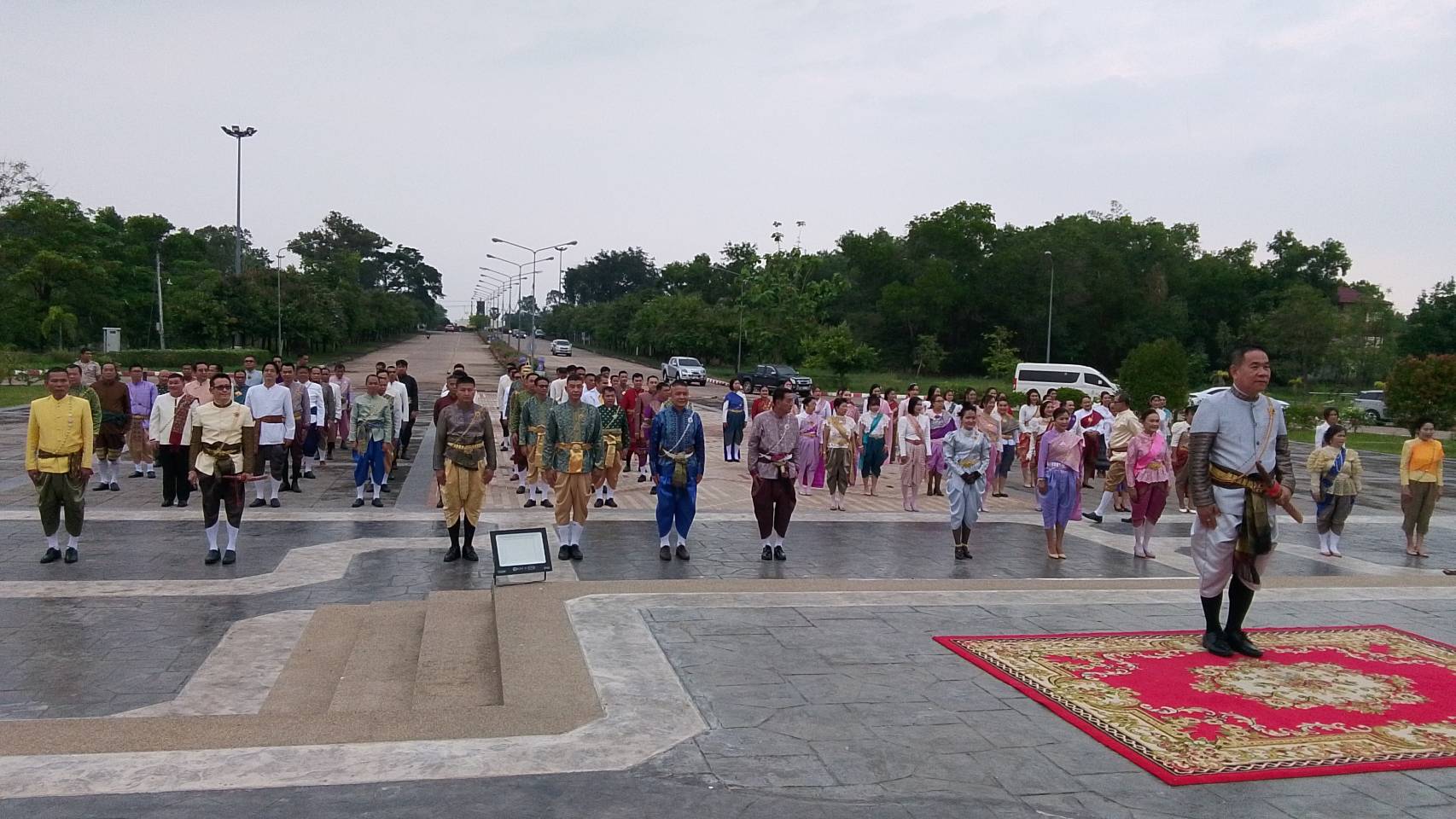 title - ร่ามพิธีถวายบังคมพระบรมราชานุสาวรีย์ พระบาทสมเด็จพระจุลจอมเกล้าเจ้าอยู่หัว (รัชกาลที่ 5) ภายใต้แนวคิด 